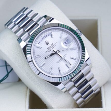Rolex oyster perpetual Day Date 40 Battery
